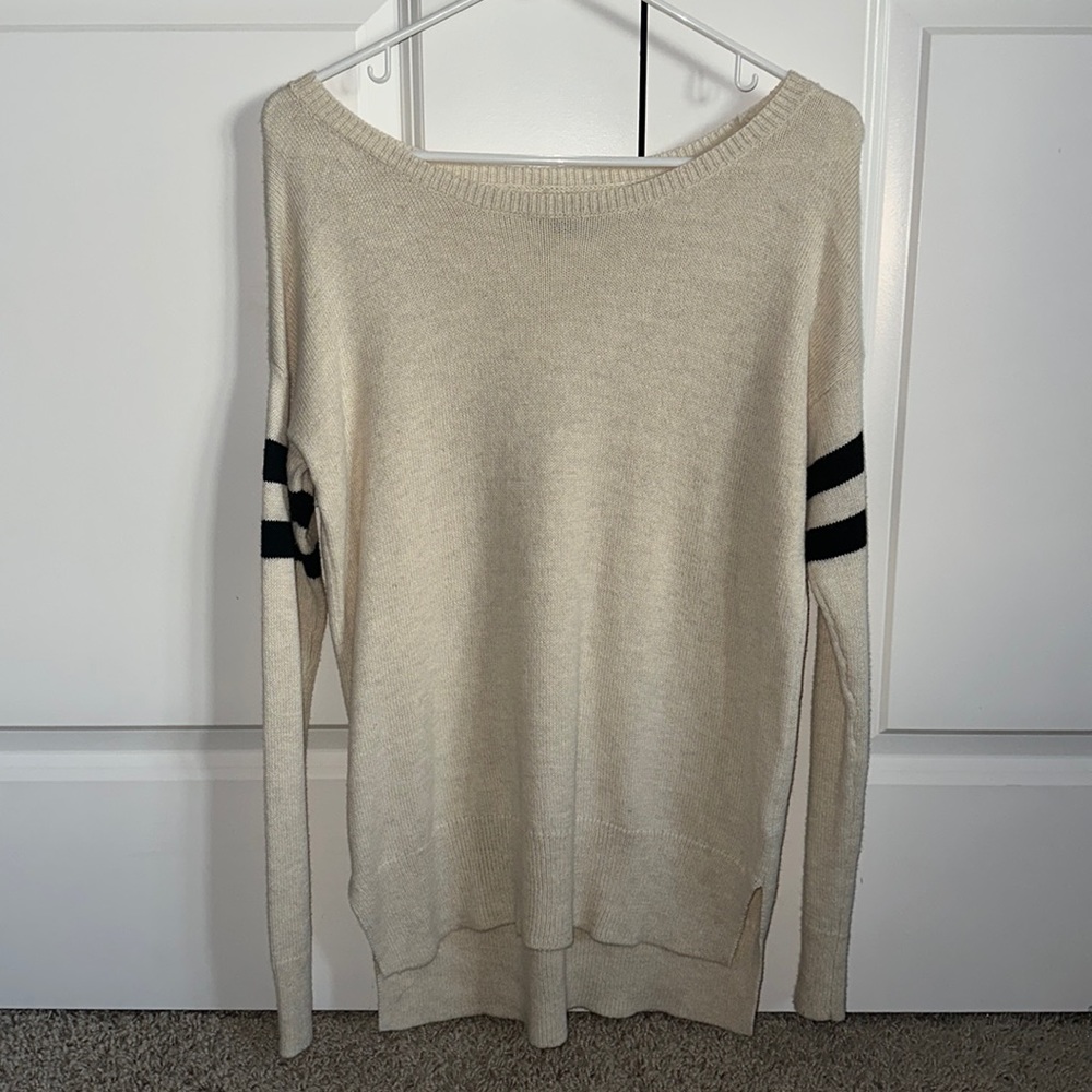 Cream XS American Eagle Sweater